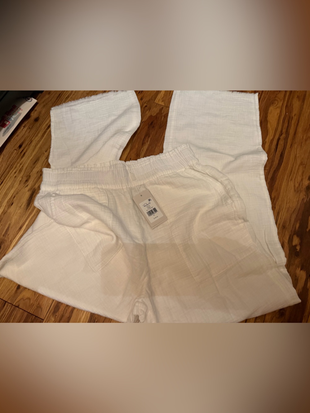 Rails white pants
